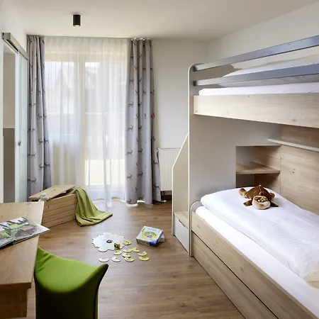 Aparthotel Maximilian