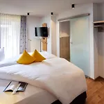 Aparthotel Maximilian