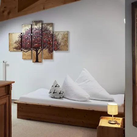 Maximilian Aparthotel