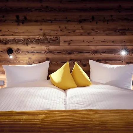 Aparthotel Maximilian *