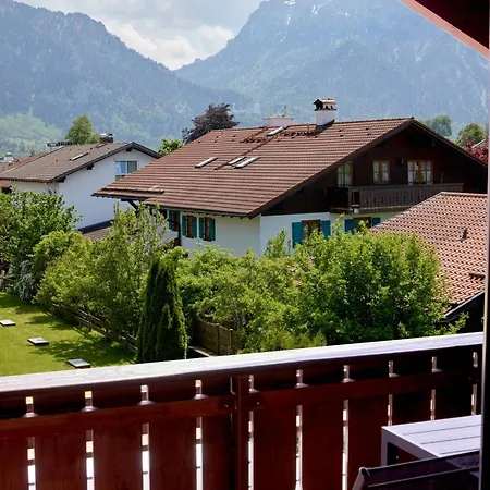 Maximilian Aparthotel *