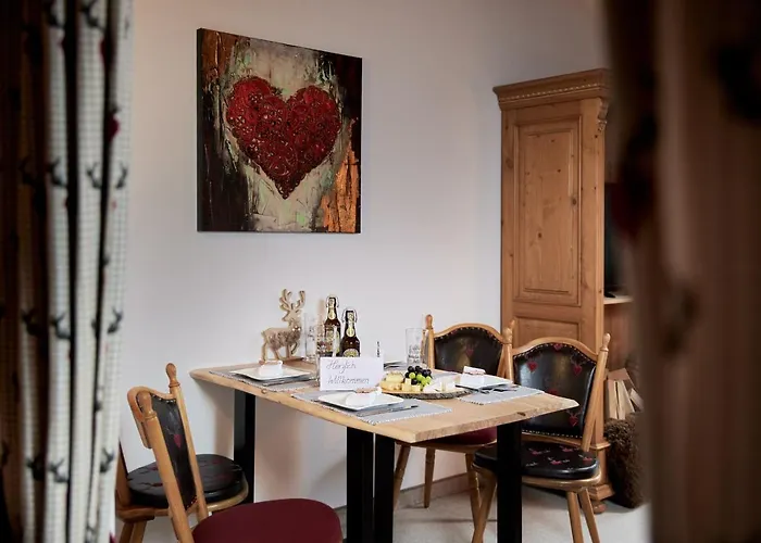 Aparthotel Maximilian 4*