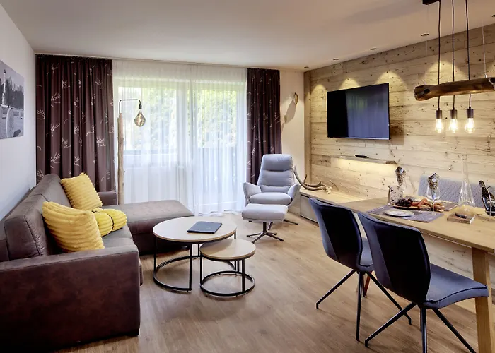 Aparthotel Maximilian 4*