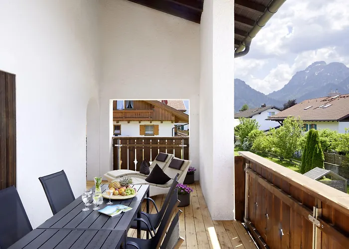 Maximilian 4*